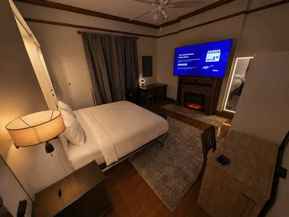 Ember Room at The Knickerbocker - Image 2
